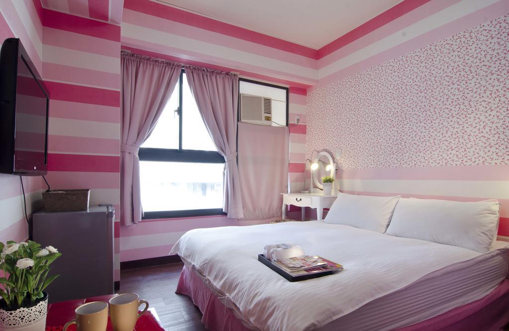 Star Hostel 台中市 エクステリア 写真