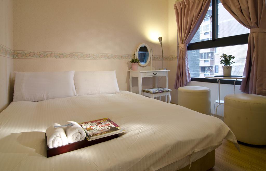 Star Hostel 台中市 エクステリア 写真